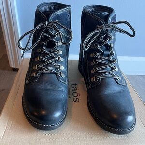 Taos Ringer Blue Laced Combat Style Boots
